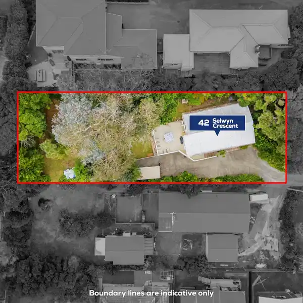 CLASSIC 1960S’ BUNGALOW WITH POTENTIAL