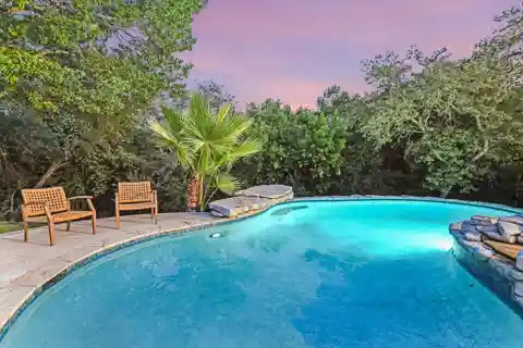 Updated Residence Bordering Bright Leaf Preserve