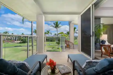 Beautifully Maintained and Fully Furnished Vista Waikoloa Condo
