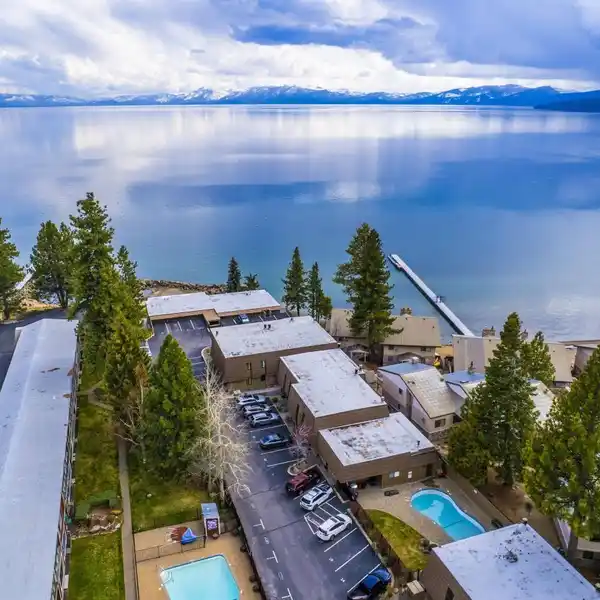 LAKEFRONT LIVING AT CHATEAU CHAMONIX