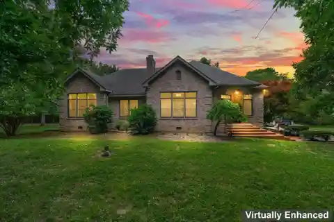 Serene Sanctuary on 5.47 Acres of Picturesque Landscape