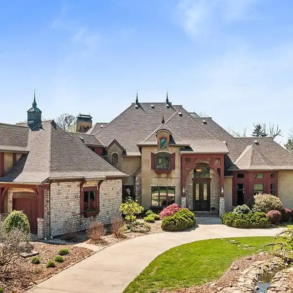 EUROPEAN-STYLE ESTATE ON TEN ACRES