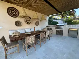 Santa Barbara Mesa Living at Its Best