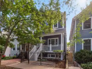 Roscoe Village Luxury Home with Rooftop and Chef’s Kitchen