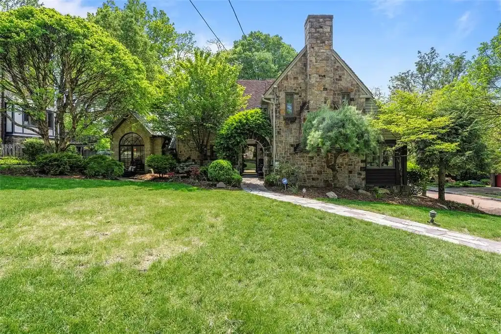 Storybook Charm in a Vibrant Setting