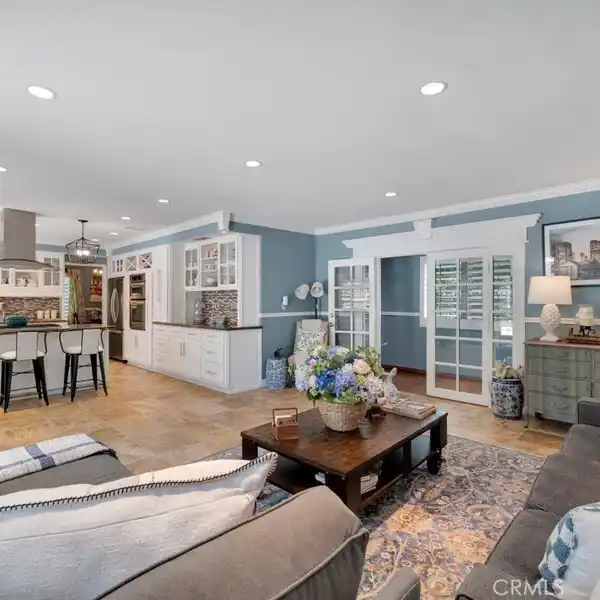 BEAUTIFULLY UPGRADED RESIDENCE