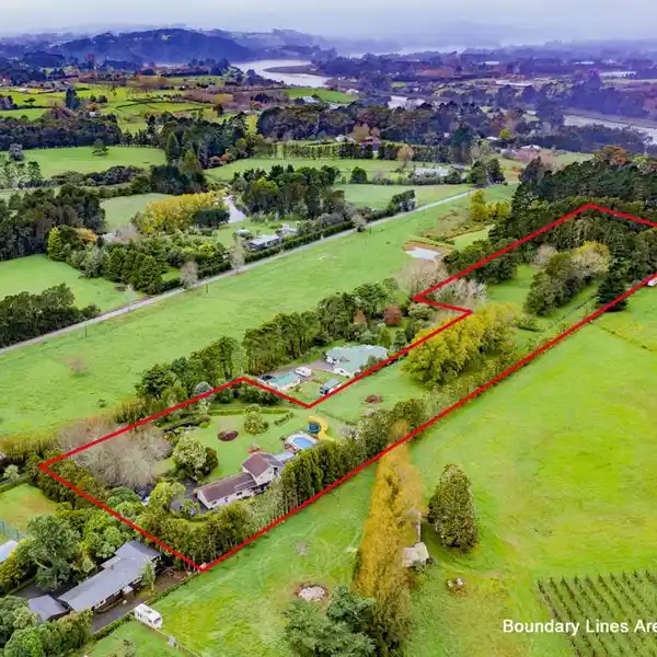 VERSATILE LEISURE FARM PROPERTY