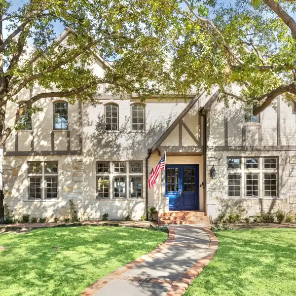 CLASSIC TUDOR IN UNIVERSITY PARK