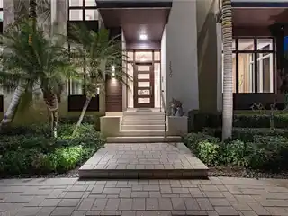 Beach-Block Luxury with Timeless Architectural Design