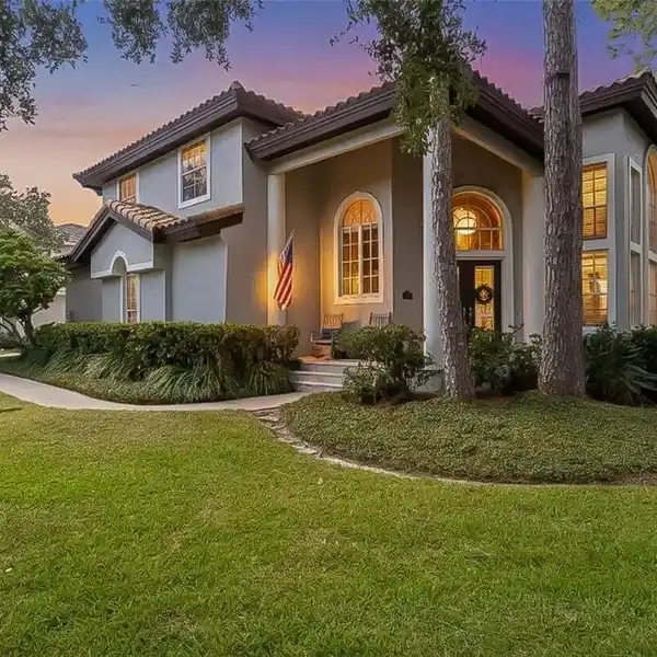 LUXURY LIVING IN SOUGHT-AFTER PLACIDO BAYOU