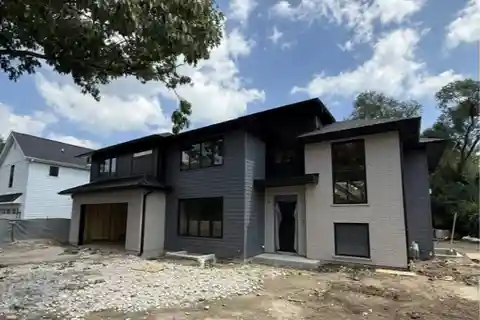 Stunning Custom-Built Contemporary Residence