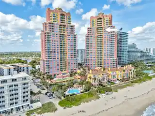 Exquisite Three Bedroom Condo with Breathtaking Ocean Views