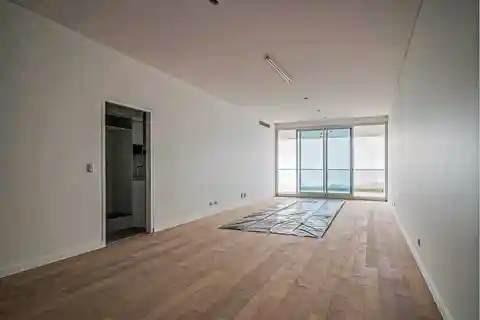 Three Bedroom Apartment in a Distinctive New Building