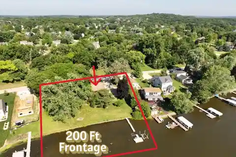 Spacious Home on Four Lots Along the Fox River