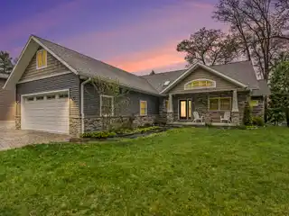 Custom Ranch on Clear Lake
