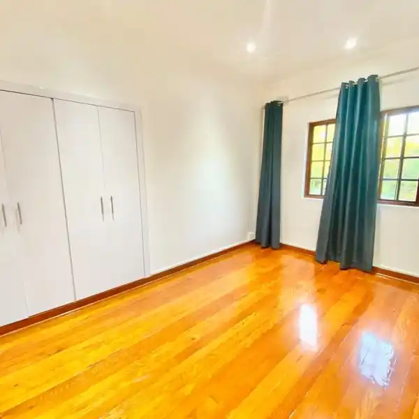 BRIGHT, BEAUTIFUL, AND PERFECTLY LOCATED HOME