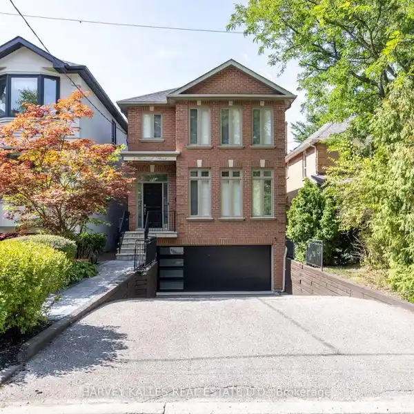 BEAUTIFULLY UPDATED FAMILY HOME IN BEDFORD PARK-NORTOWN