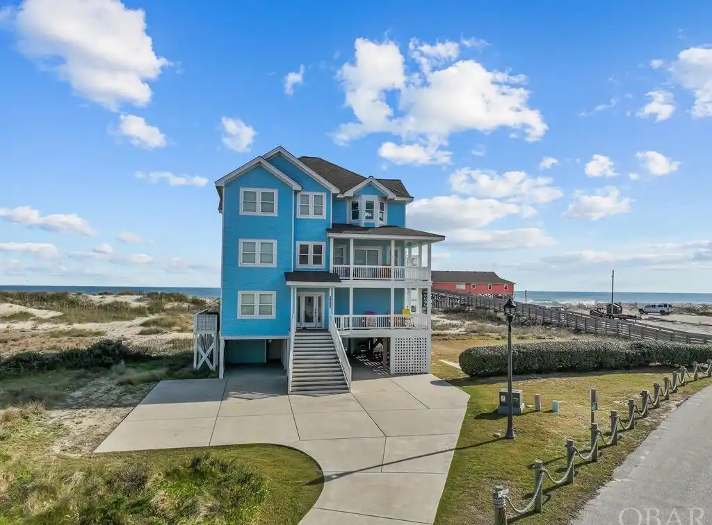 Immaculately Maintained Oceanfront Paradise