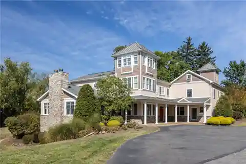 Versatile Estate with Timeless Appeal