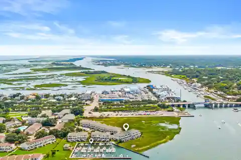 Waterfront Townhome with Sweeping Intracoastal Views