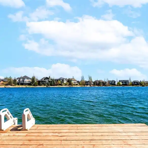 BEAUTIFULLY UPDATED HOME WITH DIRECT LAKE ACCESS