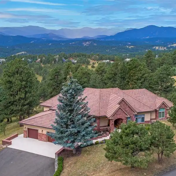 EXCEPTIONAL RETREAT BACKING TO OPEN ACREAGE
