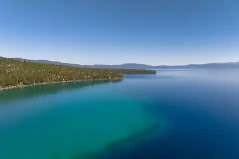 Expansive Lakefront Estate