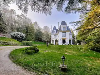 Majestic 19th Century Estate with Grand Grounds