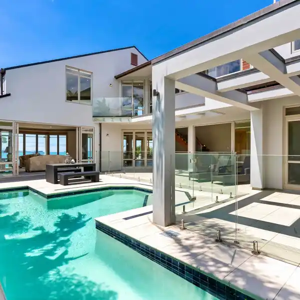 SERENE COASTAL RETREAT WITH PANORAMIC OCEAN VIEWS