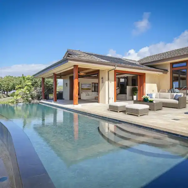 CUSTOM ESTATE WITH PANORAMIC VIEWS IN EXCLUSIVE HOKULI’A