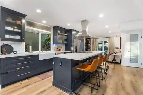 Gorgeous Lake Park Home