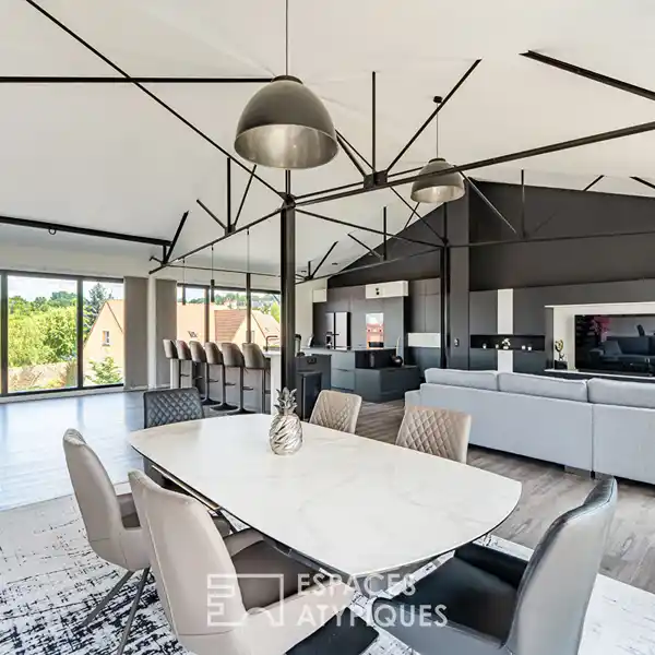 ARCHITECTURAL LOFT MASTERPIECE