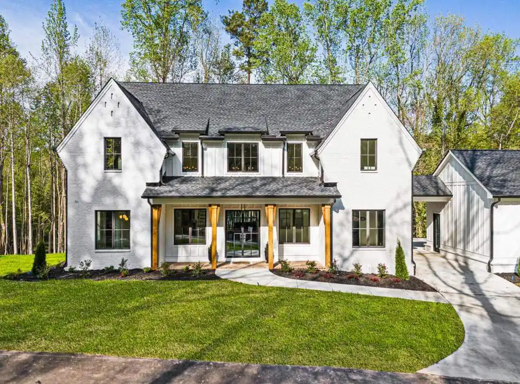 New Luxury Home on 3+ Gated Acres