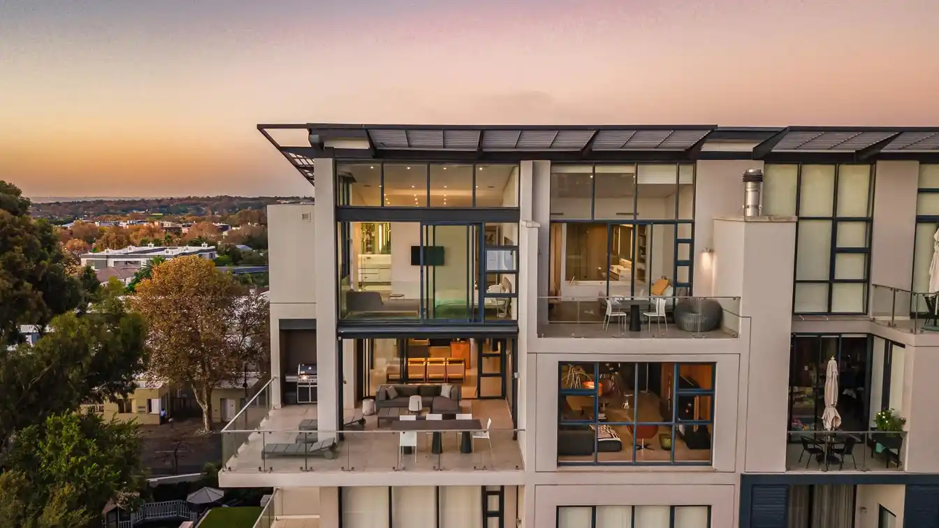 Exquisite Penthouse in the Prestigious Houghton Estate
