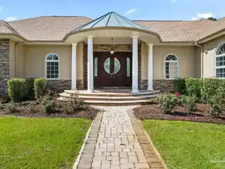 The Pinnacle of Waterfront Living