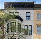 GOLD COAST ELEGANCE MEETS MODERNIZED VICTORIAN STYLE