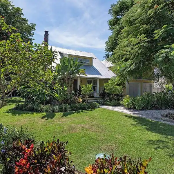 1929 CAPTAIN PARKER HOUSE