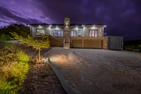Luxury Coastal Living in Num Num Estate