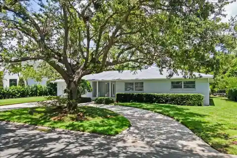 Unique Home in Desirable Harbor Acres