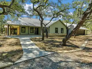 95 Acres with Ranch House in the Hill Country