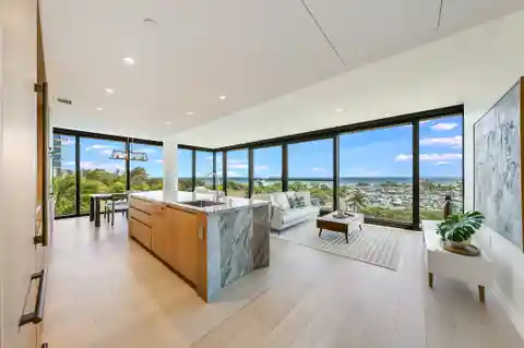 Rare Corner End Unit in Victoria Place