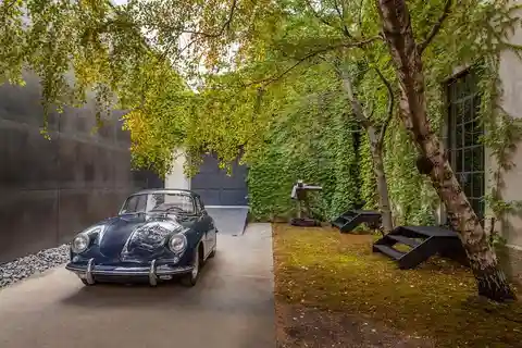 One of the Most Unique Homes in Chicago