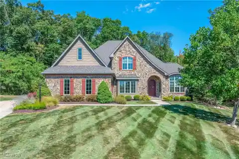 Exquisite Home in an Amazing Location