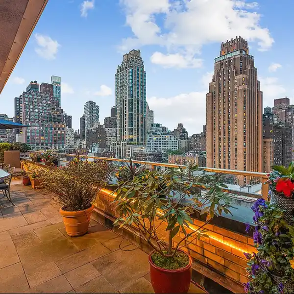 THE LARGEST RESIDENCE AT BEEKMAN EAST