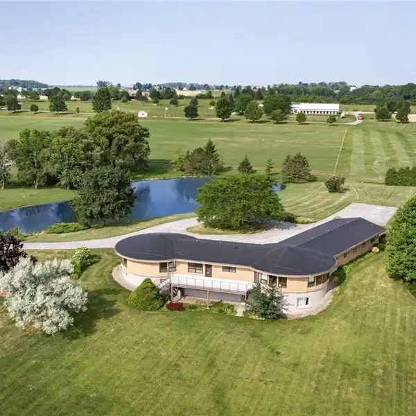 REMARKABLE RANCH ON SIX-PLUS ACRES