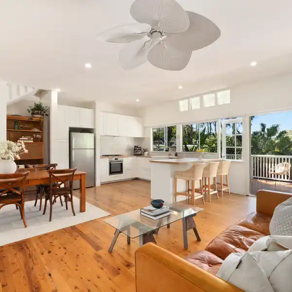 PRIVATE HOME WITH STYLE AND VERSATILITY