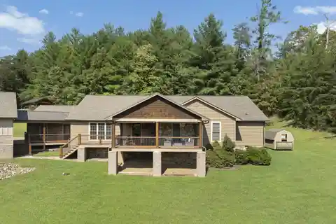 Serene Ranch Estate with Artisan Upgrades