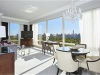 PERFECT PIED-A-TERRE IN MANHATTAN