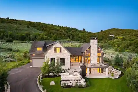 A Masterclass in Modern Mountain Luxury