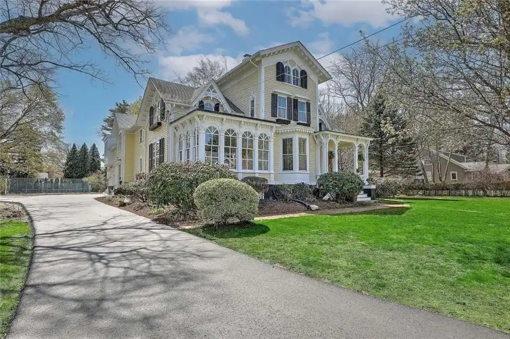 The Nelson and Adeline Newell House